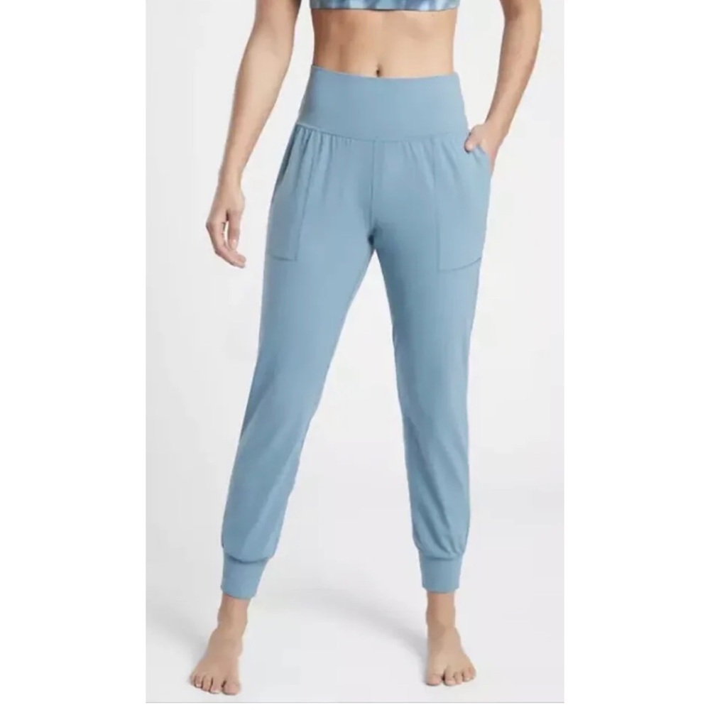Athleta Women's Light Blue Salutation Jogger Athletic Casual Stretchy sz S/P B3‎